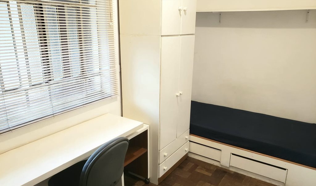 Perto da Av.Paulista, ao lado do Metrô Paraíso - Quarto grande para 1 ou 2 pessoas - Quartos em Rua Correia Dias, Vila Mariana | Roomgo - Image 2