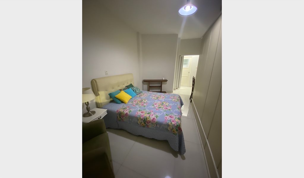 Ótima suíte! - Quartos em Rua Humaitá, Humaita | Roomgo - Image 2