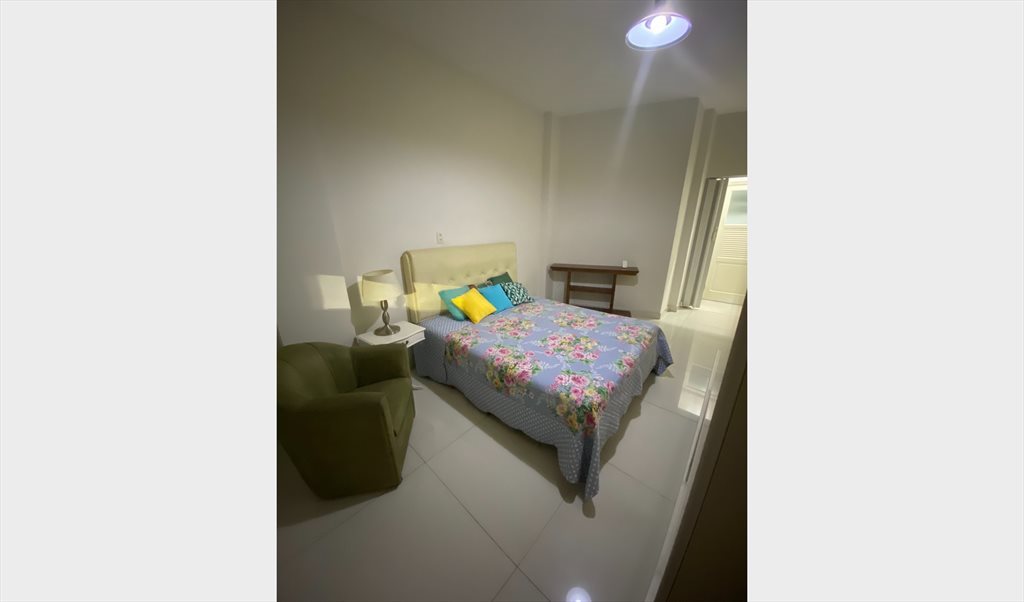 Ótima suíte! - Quartos em Rua Humaitá, Humaita | Roomgo - Image 3