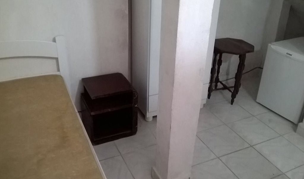 Suíte Individual c/ Banheiro, Internet, Mobiliada, próx. Metrô V. Madalena - Quartos em Rua Rifaina, Vila Anglo Brasileira | Roomgo - Image 3