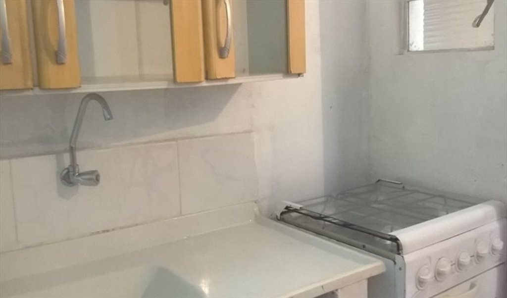 Suíte Individual c/ Banheiro, Internet, Mobiliada, próx. Metrô V. Madalena - Quartos em Rua Rifaina, Vila Anglo Brasileira | Roomgo - Image 4