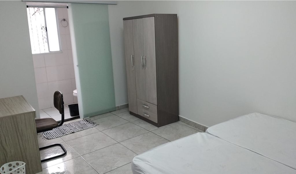 Quartos individuais e suites a 5 minutos da USP, Butantã. - Quartos em Rua Doutor Cândido Mota Filho, Cidade São Francisco | Roomgo - Image 2