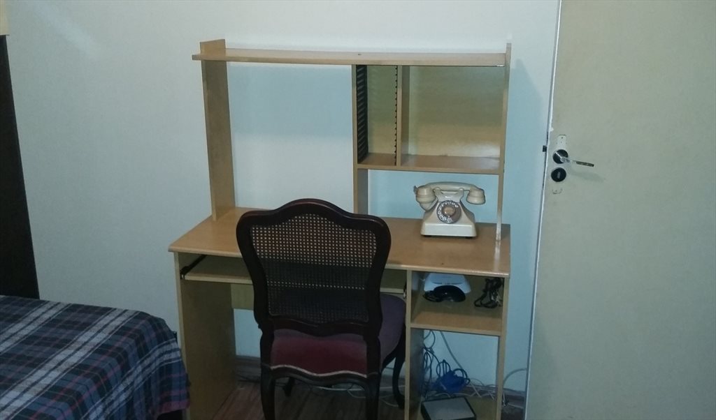 Òtimo quarto  claro e silencioso no  Itaim-Bibi, à uma quadra da Faria Lima.WIFI 300,megas - Quartos em Rua Iguatemi, Itaim Bibi | Roomgo - Image 3