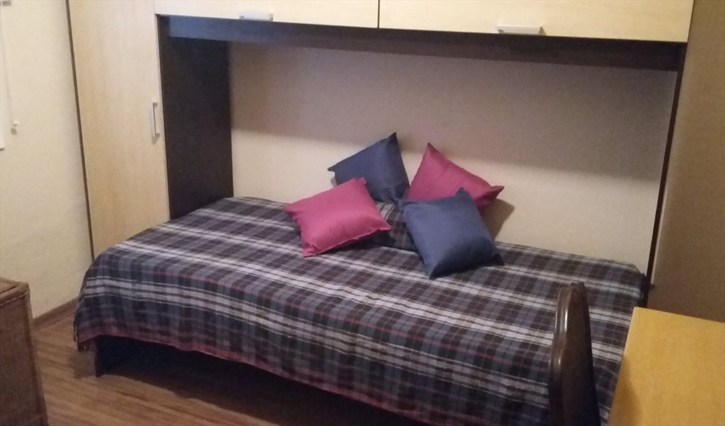 Òtimo quarto  claro e silencioso no  Itaim-Bibi, à uma quadra da Faria Lima.WIFI 300,megas - Quartos em Rua Iguatemi, Itaim Bibi | Roomgo - Image 5