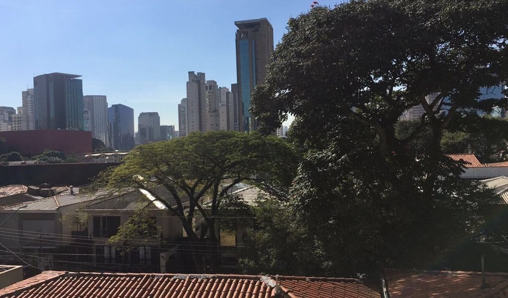 Alugo ótimo quarto - Quartos em Rua Clodomiro Amazonas, Itaim Bibi | Roomgo - Image 3