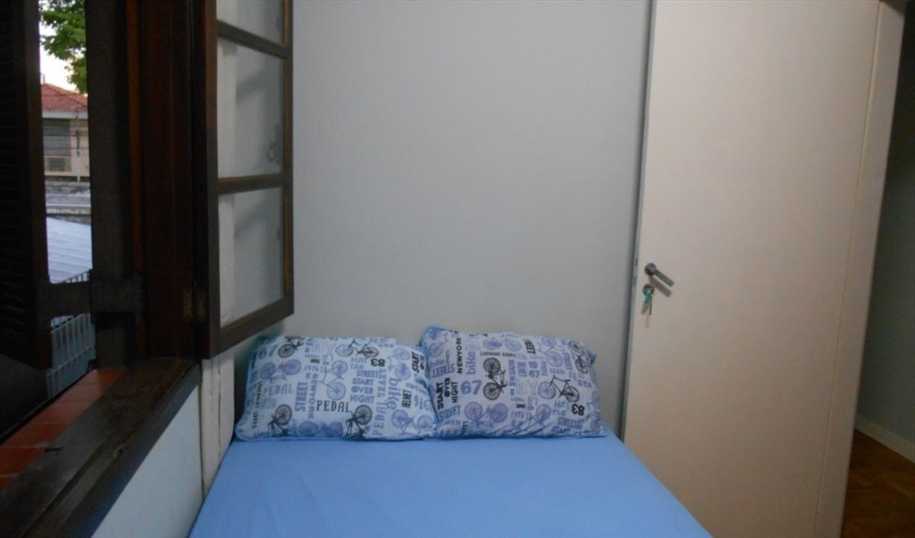 Excelente quarto em cidades monçoes - Quartos em Rua Guaraíuva, Brooklin Paulista | Roomgo - Image 4