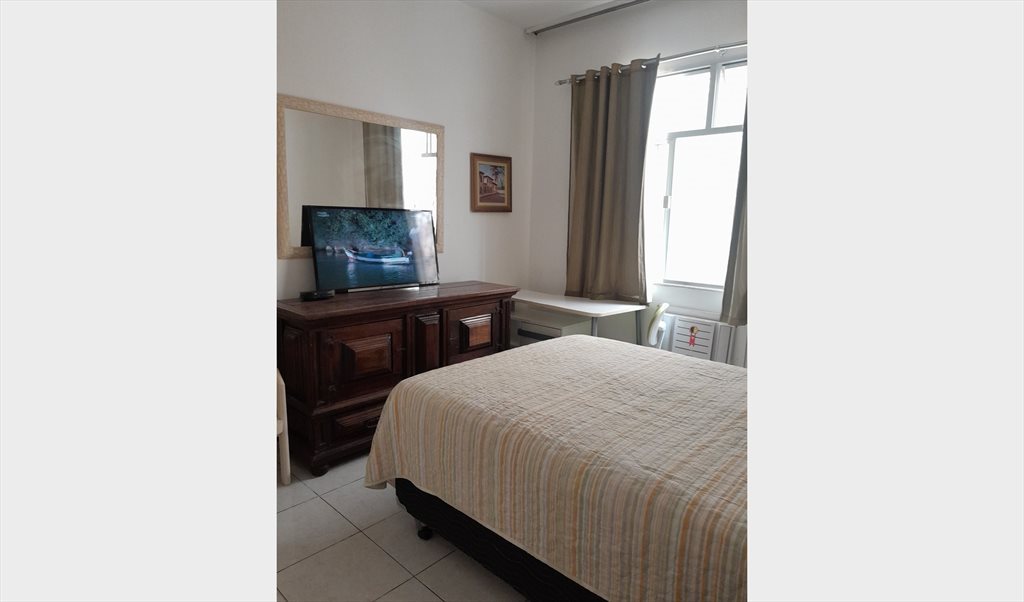 Bela suite confortável - Quartos em Rua Nascimento Silva, Ipanema | Roomgo - Image 6