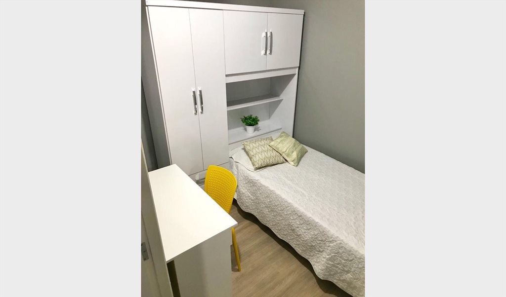 Quartos individuais em casa Mista, ao lado do Bar Veloso (650 metros do metrô Ana Rosa) - Quartos em Rua Bartolomeu de Gusmão, Vila Mariana | Roomgo - Image 3