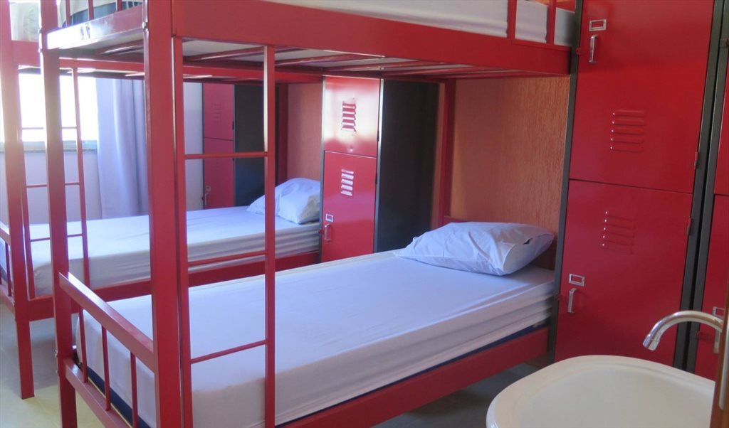 Quartos compartilhados Feminino, Masculino e Misto em COPACABANA! - Quartos em Ladeira dos Tabajaras, Ladeira Dos Tabajaras | Roomgo - Image 7