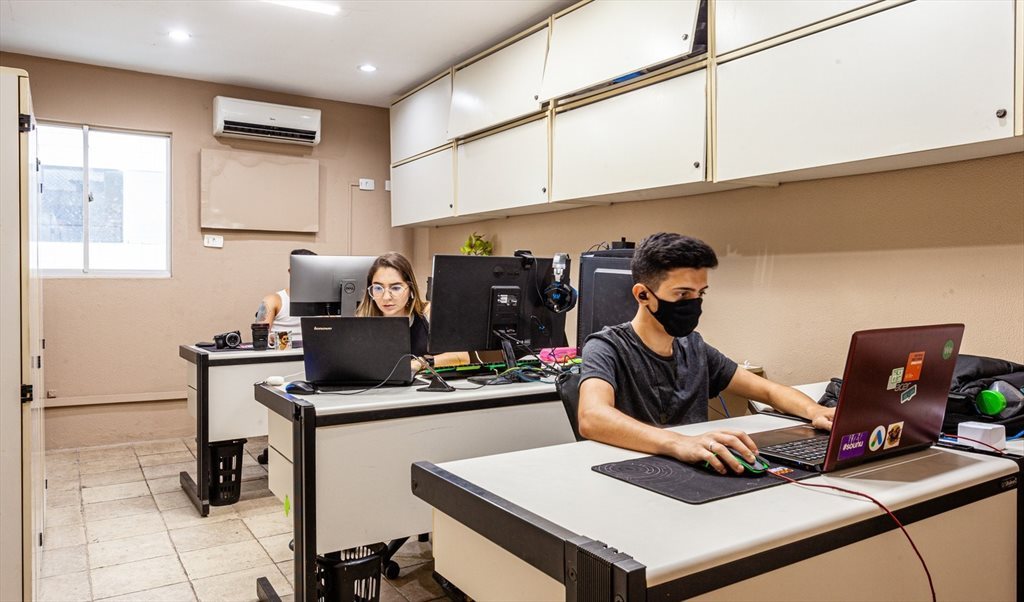 Studios para Executivos e Estudantes - Quartos em Avenida Conselheiro Aguiar, Pina | Roomgo - Image 6