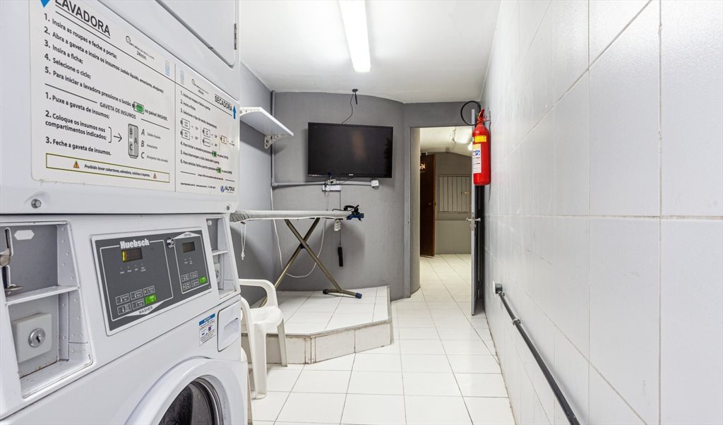 Studios para Executivos e Estudantes - Quartos em Avenida Conselheiro Aguiar, Pina | Roomgo - Image 7