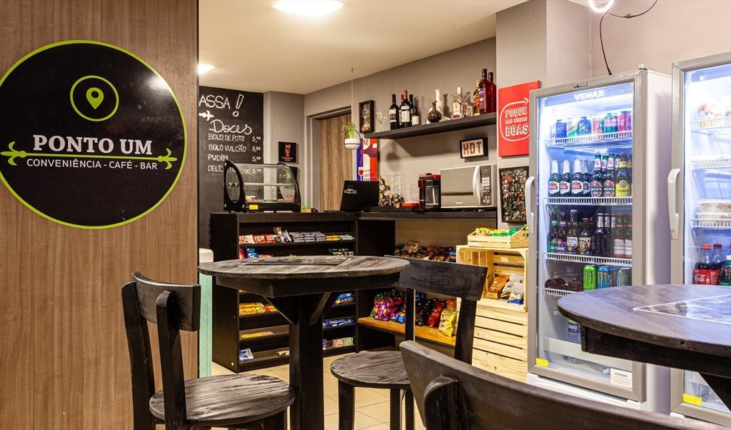 Studios para Executivos e Estudantes - Quartos em Avenida Conselheiro Aguiar, Pina | Roomgo - Image 8