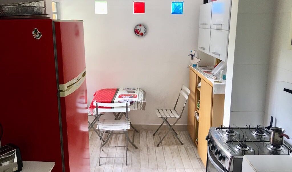Linda SUITE na Paulista, rodeada de verde - Quartos em Rua Rocha, Bela Vista | Roomgo - Image 5