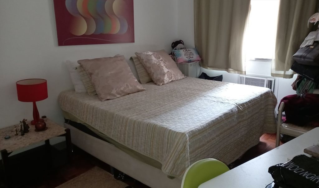 EXCELENTE SUITE IPANEMA - Quartos em Rua Nascimento Silva, Ipanema | Roomgo - Image 2