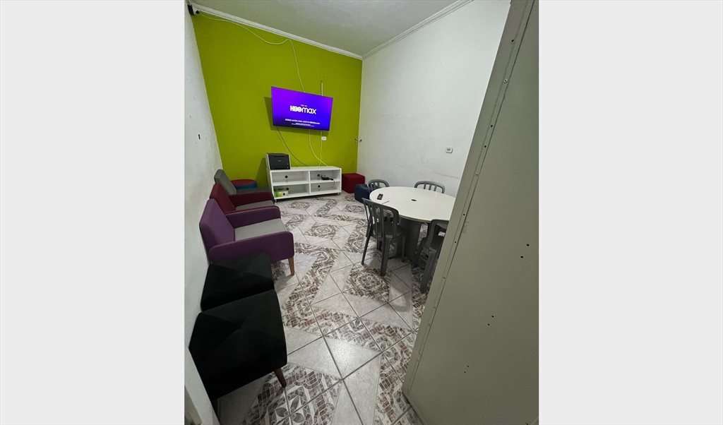 Waka Pensão Masculina Metrô Belém - Quartos em Rua Herval, Belenzinho | Roomgo - Image 3