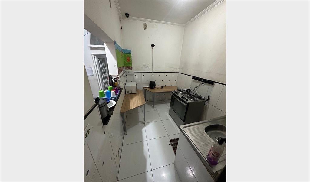 Waka Pensão Masculina Metrô Belém - Quartos em Rua Herval, Belenzinho | Roomgo - Image 4