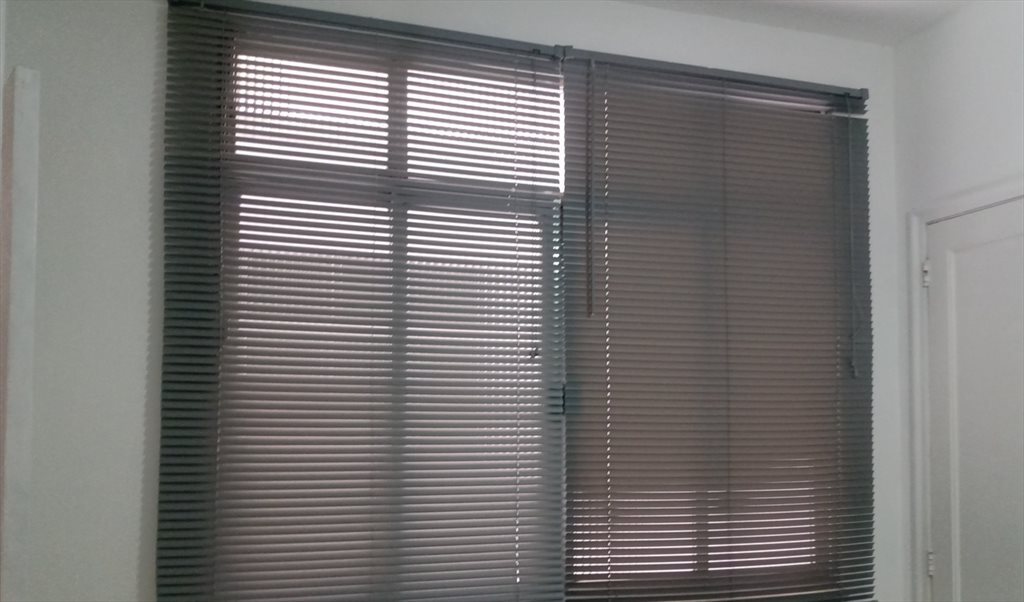 suite bairro de fatima, Santa Tereza - Quartos em Avenida Nossa Senhora de Fátima, Centro | Roomgo - Image 3