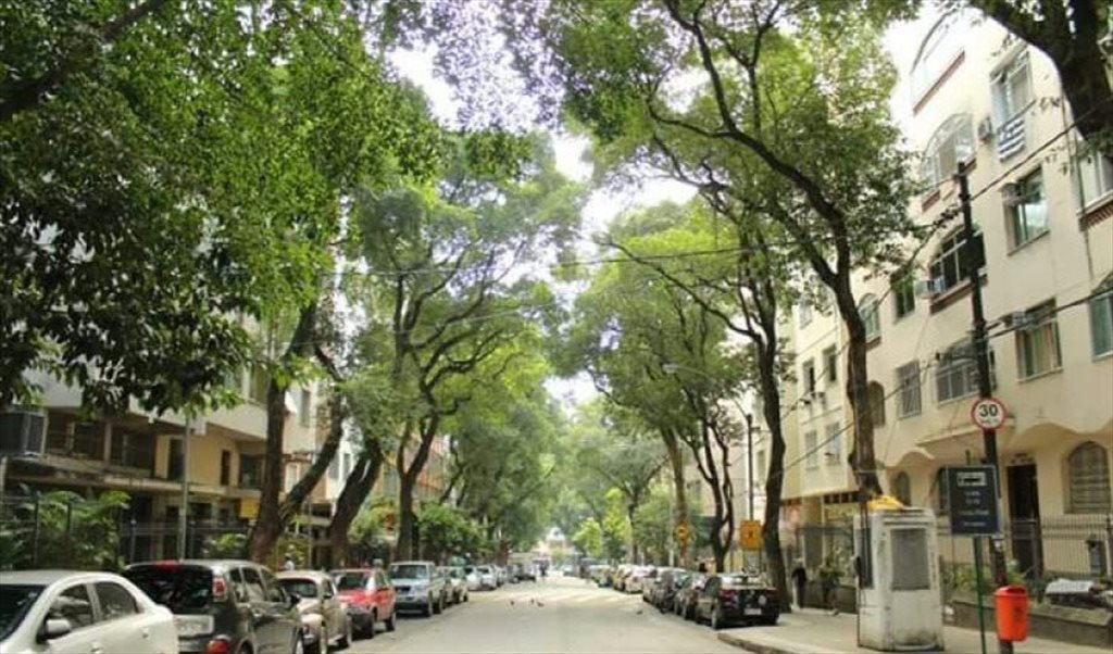 suite bairro de fatima, Santa Tereza - Quartos em Avenida Nossa Senhora de Fátima, Centro | Roomgo - Image 6