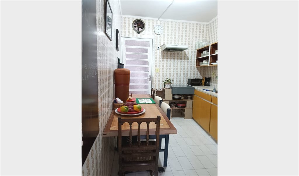 Quarto confortável, muita luz,  metro próximo. - Quartos em Rua Mantiqueira, Vila Mariana | Roomgo - Image 4