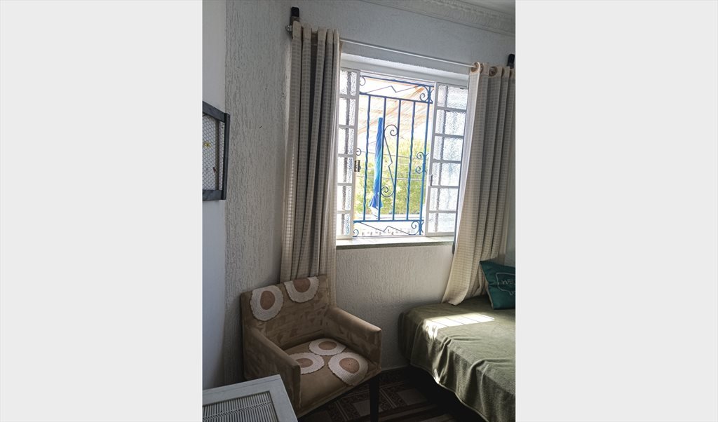 Quarto confortável, muita luz,  metro próximo. - Quartos em Rua Mantiqueira, Vila Mariana | Roomgo - Image 7