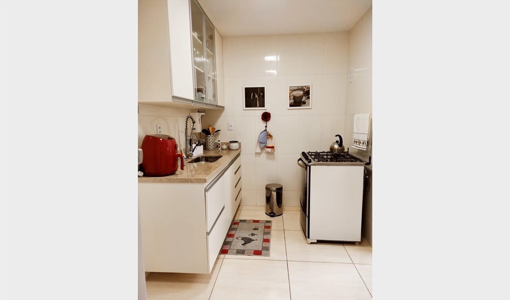 Lindo quarto em Botafogo - Quartos em Rua Pinheiro Guimarães, Botafogo | Roomgo - Image 5