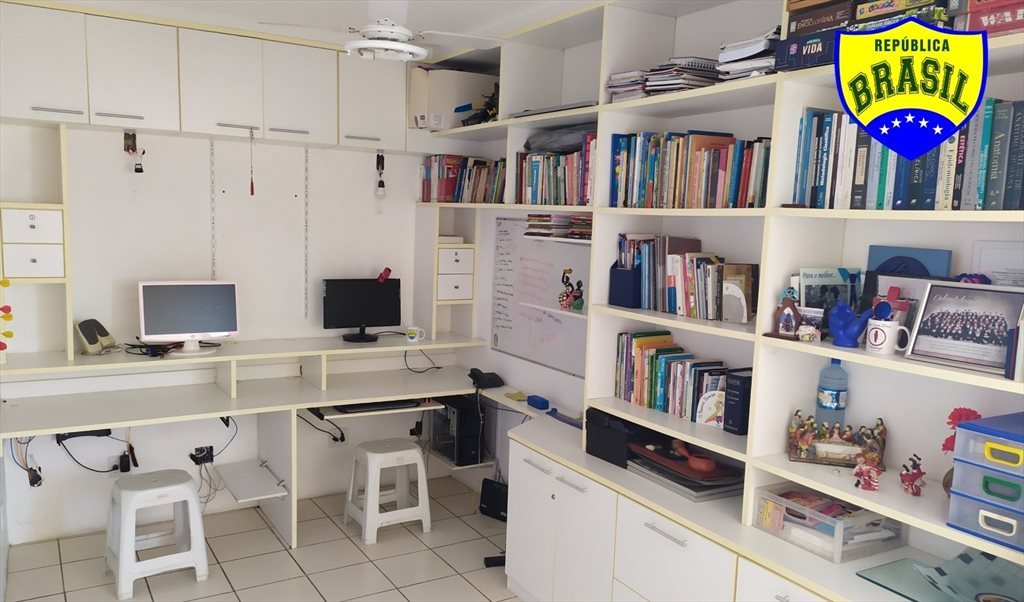 Suíte Individual (LIBERADO) - Quartos em Rua Dionísio Rosendo, Cidade Alta | Roomgo - Image 2