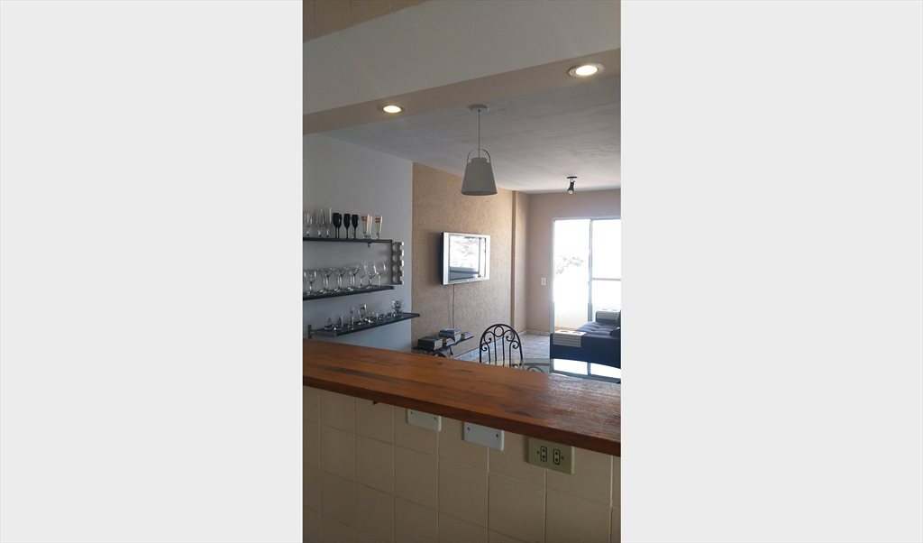 Alugo  quartos - Quartos em Rua Raul Pompéia, Vila Pompeia | Roomgo - Image 2