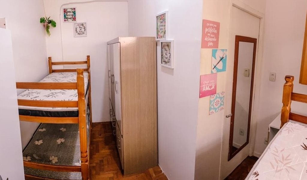 ALUGUEL DE QUARTOS E VAGAS FEMININAS, BEM AO LADO DO METRO - Quartos em Alameda das Boninas, Mirandopolis | Roomgo - Image 3