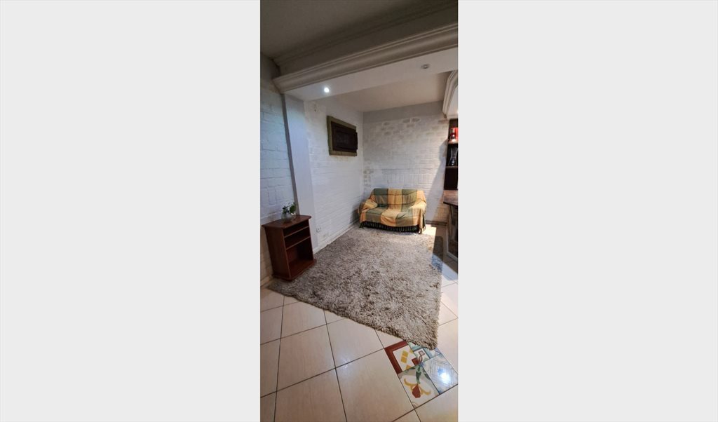 CHALE Mobiliado , PROXIMO NATUREZA EM PORTO ALEGRE. - Quartos em Avenida Professor Oscar Pereira, Belem Velho | Roomgo - Image 3
