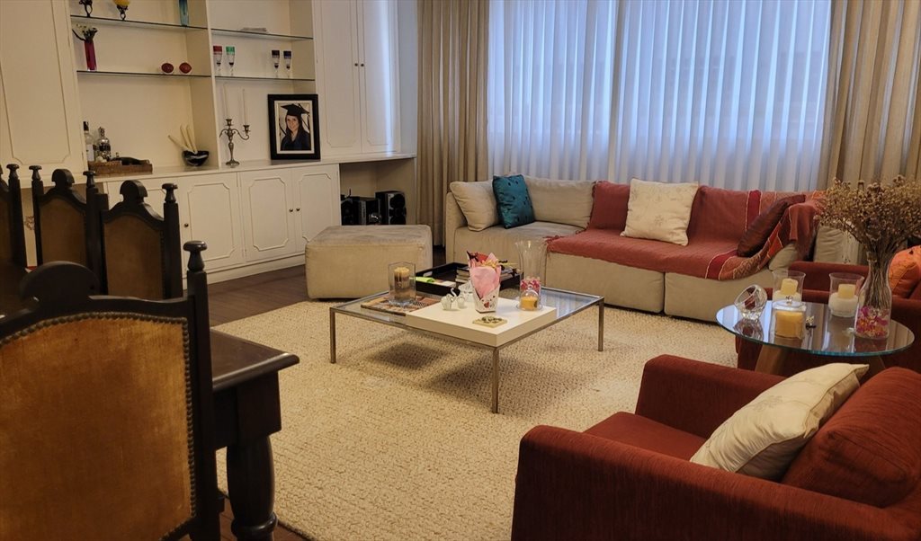 Quarto Higienopolis - Quartos em Rua Conselheiro Brotero, Santa Cecilia | Roomgo - Image 4