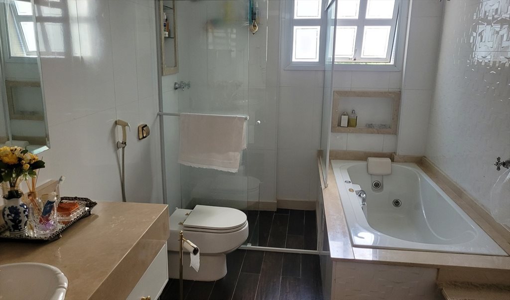 Quarto Higienopolis - Quartos em Rua Conselheiro Brotero, Santa Cecilia | Roomgo - Image 6