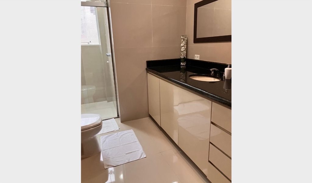 Alugo quarto no centro de Curitiba 1.200 - Quartos em Rua Tibagi, Centro | Roomgo - Image 6