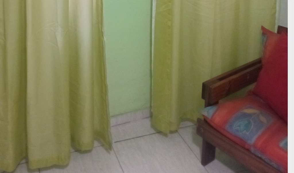 ALUGA QUARTO PARA RAPAZES ESTUDANTE - Quartos em Rua Almirante Cóchrane, Tijuca | Roomgo - Image 7