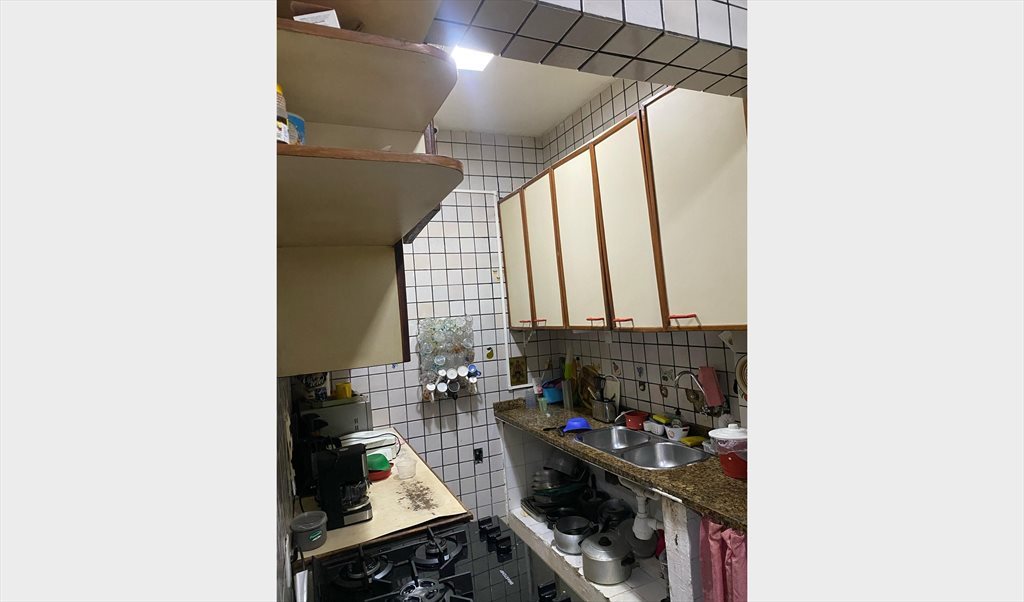 Quarto espaçoso na quadra da praia de Copacabana - Quartos em Rua Rodolfo Dantas, Copacabana | Roomgo - Image 6