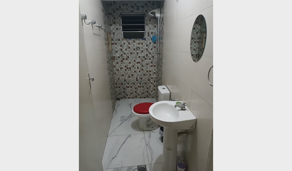 Locação de quarto - Quartos em Avenida Gustavo Adolfo, Vila Medeiros | Roomgo - Image 3
