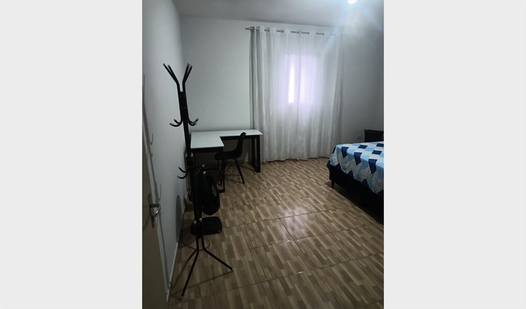 Locação de quarto - Quartos em Avenida Gustavo Adolfo, Vila Medeiros | Roomgo - Image 5