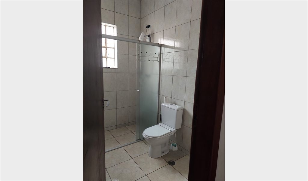 Alugo vaga em quarto compartilhada 600 reais mensal - Quartos em Rua Cardeal Arcoverde, Pinheiros | Roomgo - Image 5