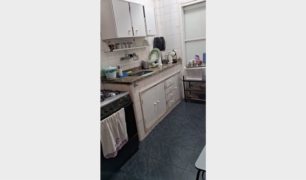 Excelente quarto em Copacabana próximo ao Arpoador - Quartos em Rua Bulhões de Carvalho, Copacabana | Roomgo - Image 4