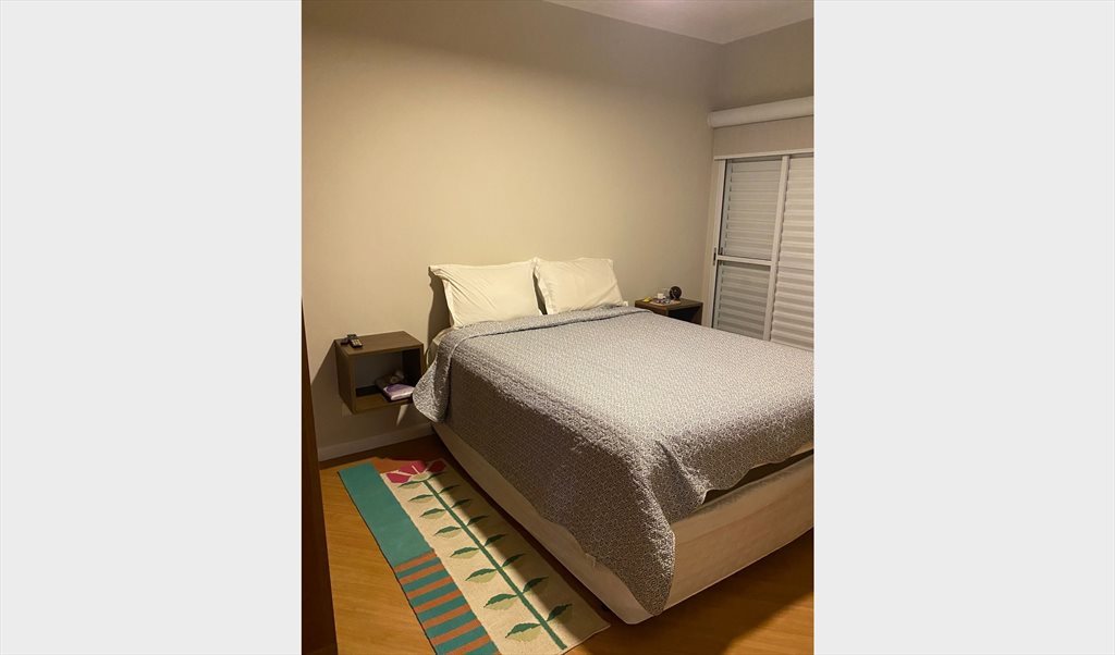 Quarto mobiliado no centro para moradia temporária. - Quartos em Rua Guaianases, Campos Eliseos | Roomgo - Image 6