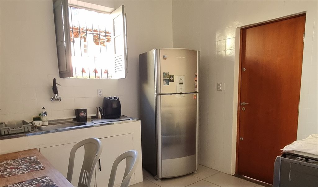 Quarto individual amplo em majestosa casa na Tijuca - Quartos em Rua Livreiro Francisco Alves, Tijuca | Roomgo - Image 5