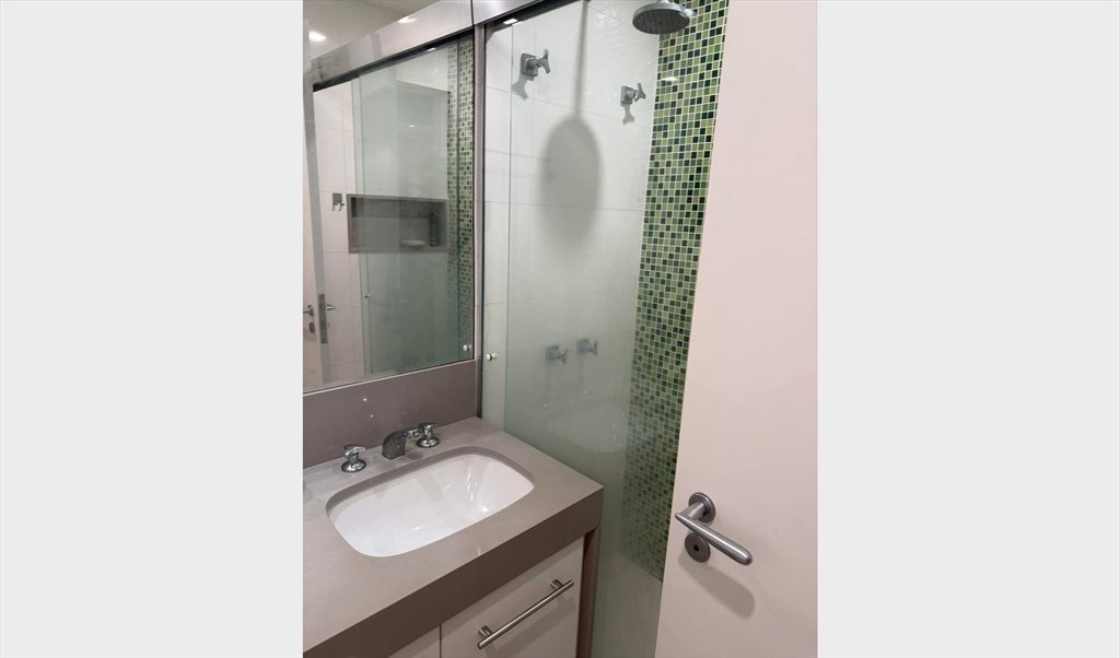 Entrar e morar - excelente Opção em Copanema para Compartir! - Quartos em Rua Raul Pompéia, Copacabana | Roomgo - Image 7