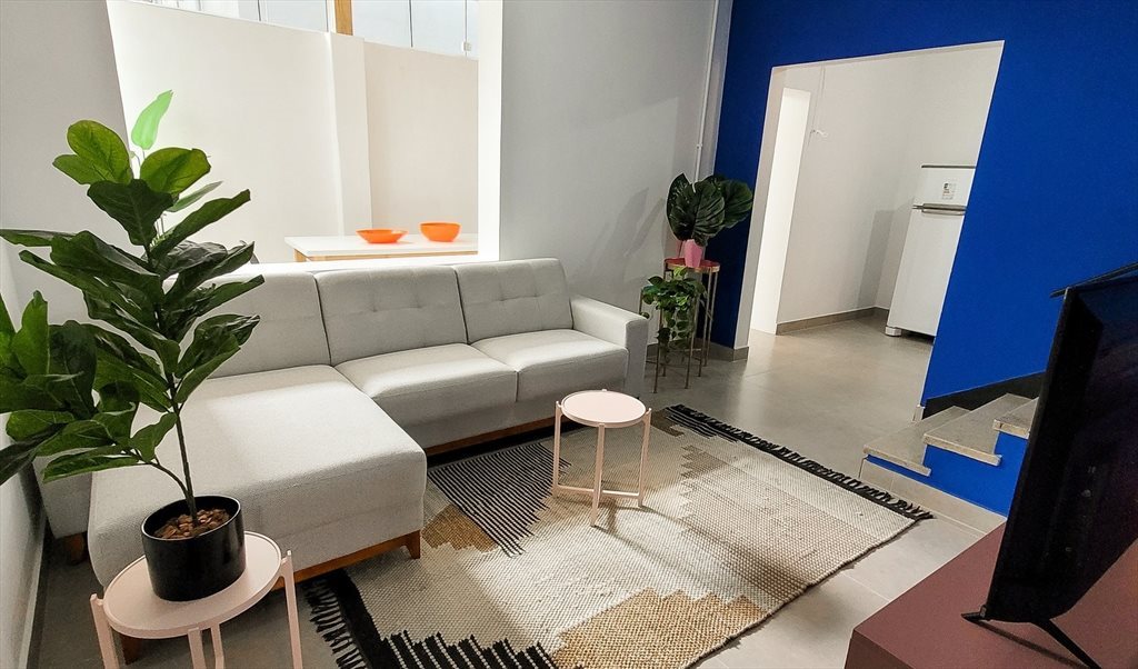 QUARTO AREJADO NO BOM FIM - Quartos em Rua Fernandes Vieira, Bonfim | Roomgo - Image 3