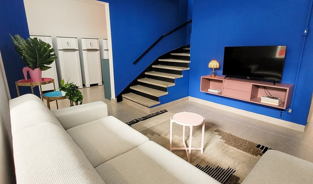 QUARTO COM AR NO BOM FIM - Quartos em Rua Fernandes Vieira, Bonfim | Roomgo - Image 4