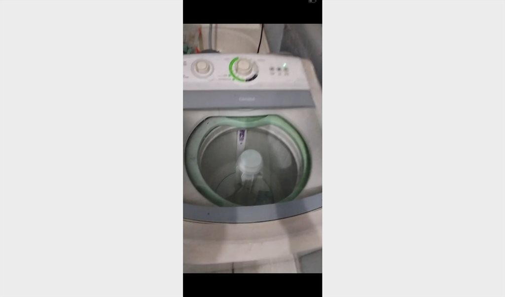 Quarto individual feminino centro 650,00 - Quartos em Rua Rio Grande do Sul, Centro | Roomgo - Image 6