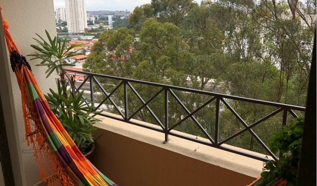 Quarto com sacada - Quartos em Rua Geraldo de Mendonça Mello, Vila Isa | Roomgo - Image 3