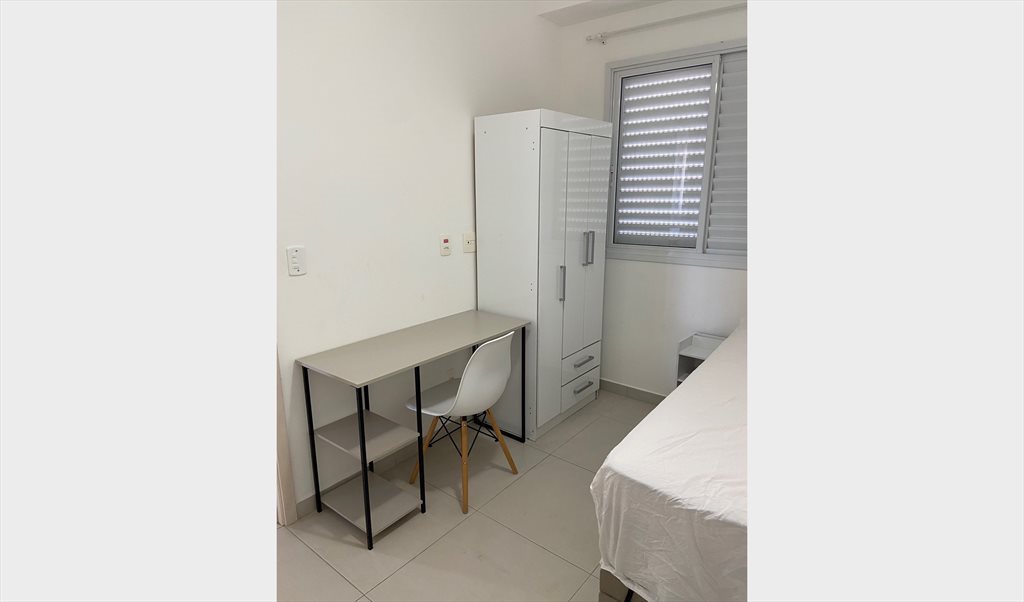 Dividir apartamento - Quartos em Rua Ubatuba, Centro | Roomgo - Image 3