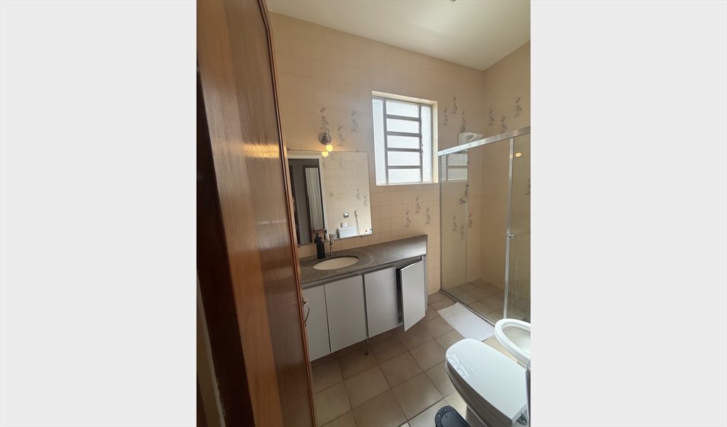 Quarto não compartilhado perto da Fumec - Quartos em Rua Brás Cubas, Cruzeiro | Roomgo - Image 5