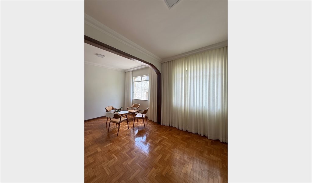 Quarto não compartilhado perto da Fumec - Quartos em Rua Brás Cubas, Cruzeiro | Roomgo - Image 7