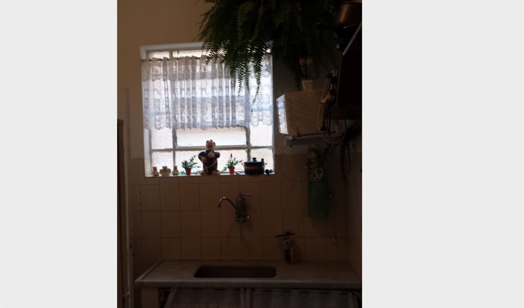 Quarto alugo mobiliado - Quartos em Rua Professor Estêvão Pinto, Serra | Roomgo - Image 3