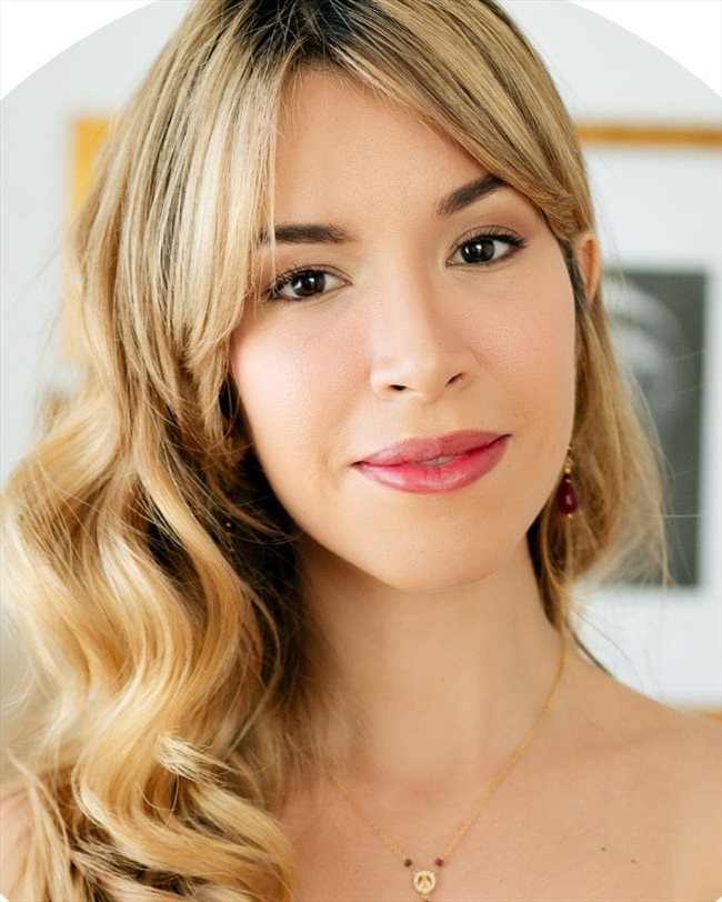 Suellen  - Profissional - Feminino - Ipanema - Image 1